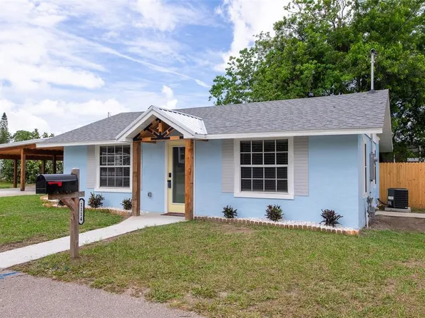 1114 Michigan Dr N, Dunedin, FL 34698