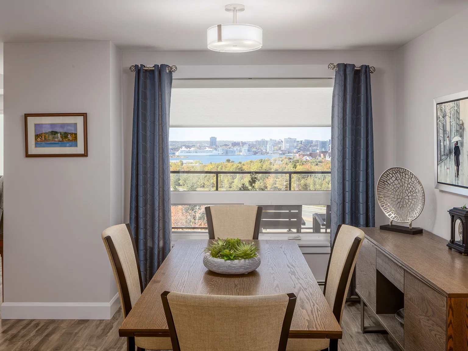 The Kensington Apartments — Photo 1