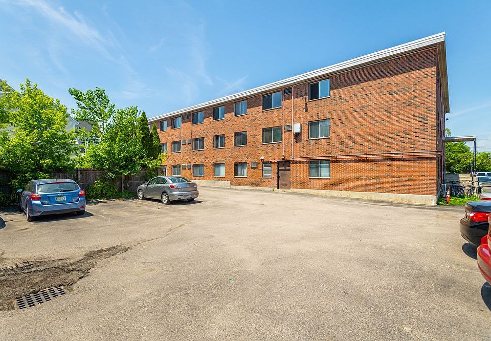 2nd image of 14 Murdock St Unit 3-2B