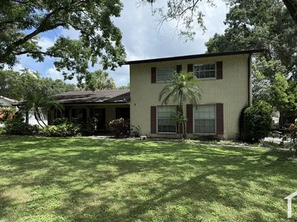 904 Woodmont Ln, Lakeland, FL 33813