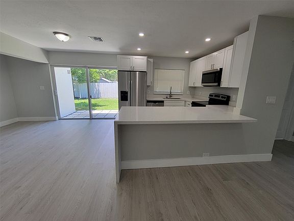 3rd image of 9201 SW 51 Place