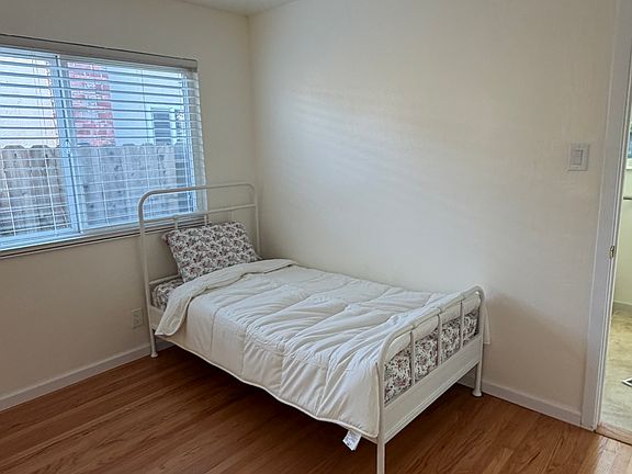 4th image of 2846 Tara Hills Dr