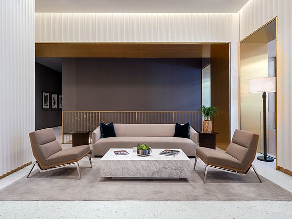 5th image of 70 W 37th St #1820