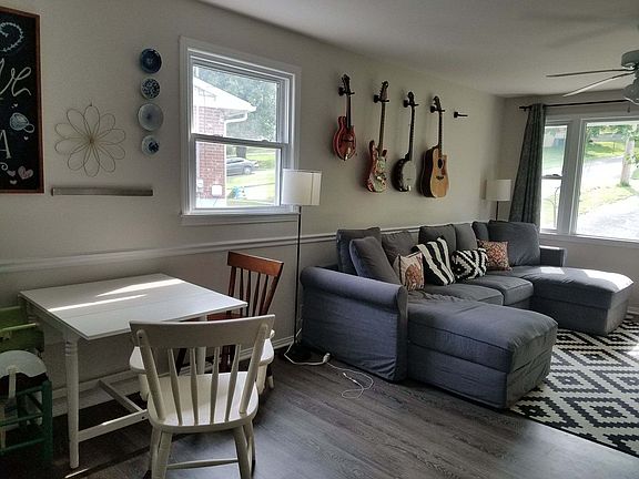 4th image of 121 Mountainwood Dr