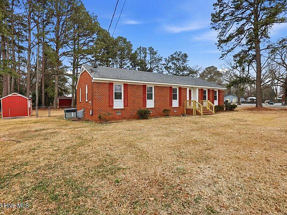 3rd image of 101 Myrtle Road