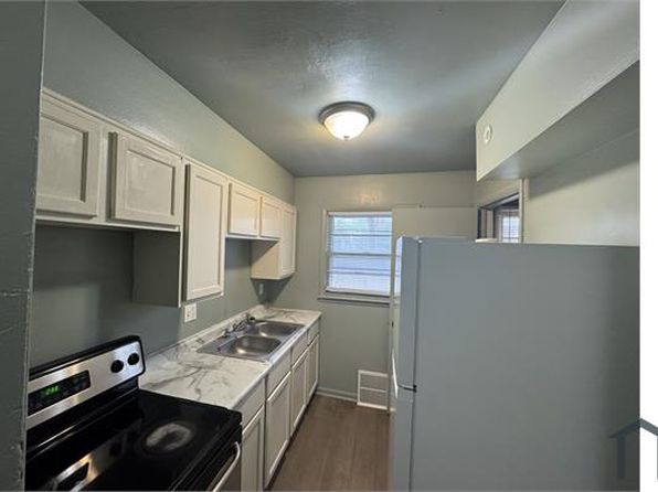 4515 E Linwood Blvd #4515