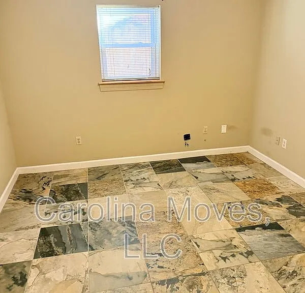 121 Chipwood Ln — Photo 25