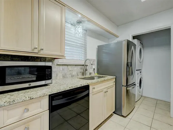 11417 N May Ave APT A, Oklahoma City, OK 73120