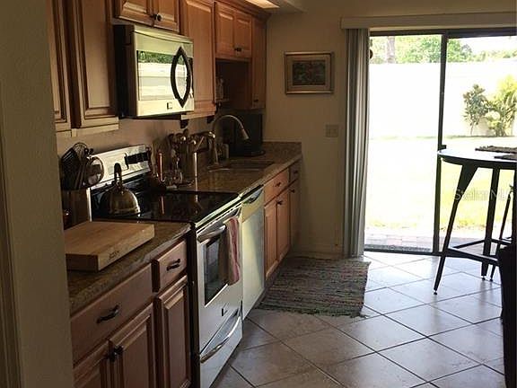 4th image of 8103 N Ibiza Ct