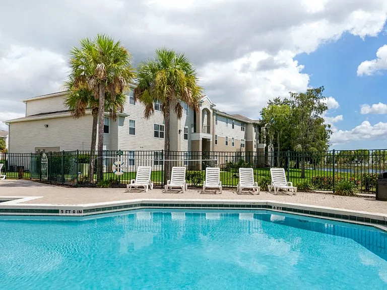 Westwood Apartments — Photo 2