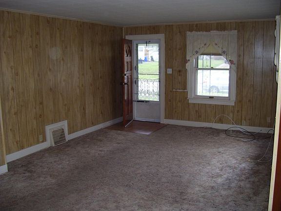 Living Room & front door with screen/storm door