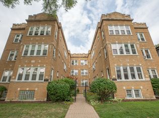 2526 W Argyle St, Chicago, IL 60625