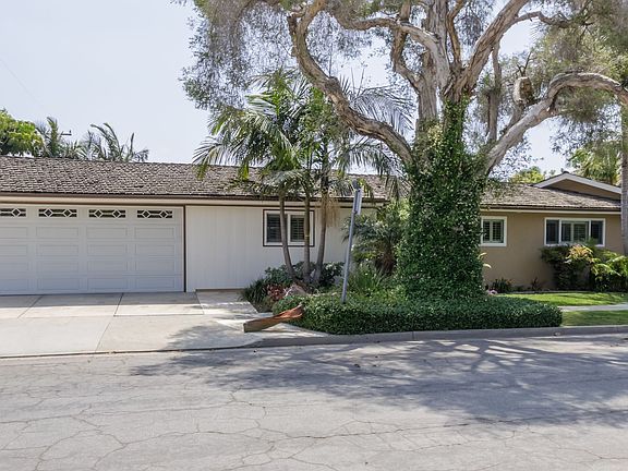 3rd image of 5431 E La Pasada St
