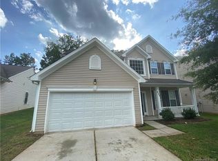 423 Mountain Quail Dr, Charlotte, NC 28216