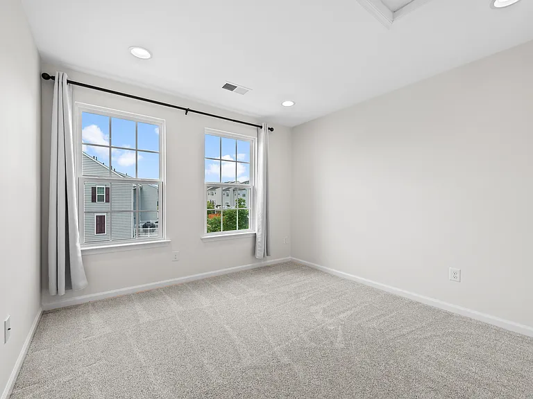 115 Hornbeam Dr — Photo 14