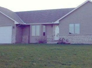 715 Mallard Ct, Norwood Young America, MN 55368