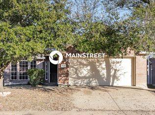 2926 Cowboy Dr, Dallas, TX 75237