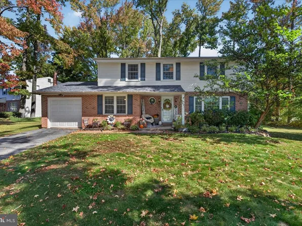 2601 Pin Oak Dr, Wilmington, DE 19810