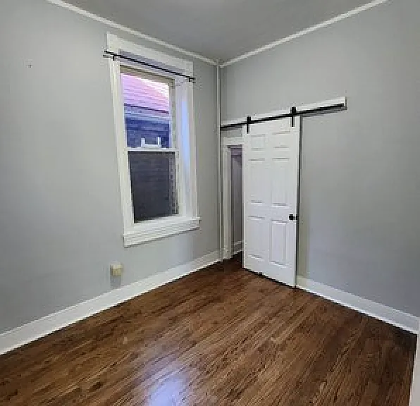 1056 N Rockwell St #2 — Photo 7