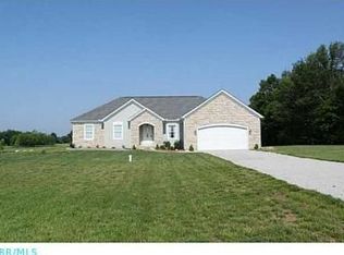 805 Cedar Hill Rd, Amanda, OH 43102