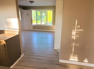 9007 14th Ave SW #3, Seattle, WA 98106