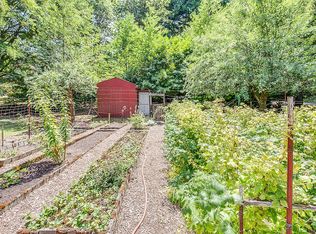 8200 Hansen Rd NE, Bainbridge Island, WA 98110