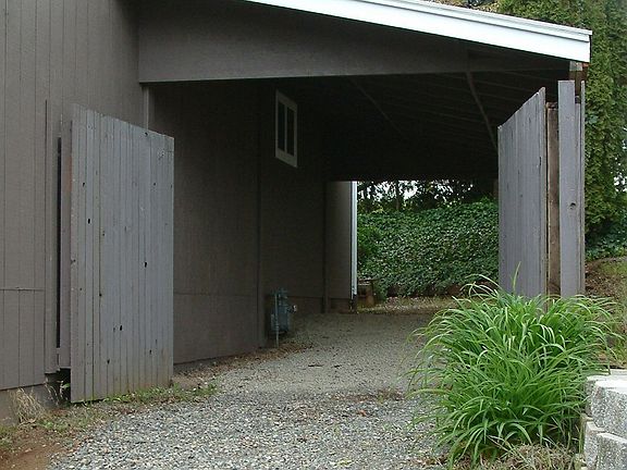 Storage/Extra Parking