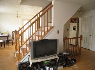 19 Vaughan Dr, Newark, NJ 07103