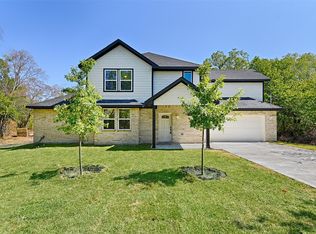 101 Stallings St, Terrell, TX 75160