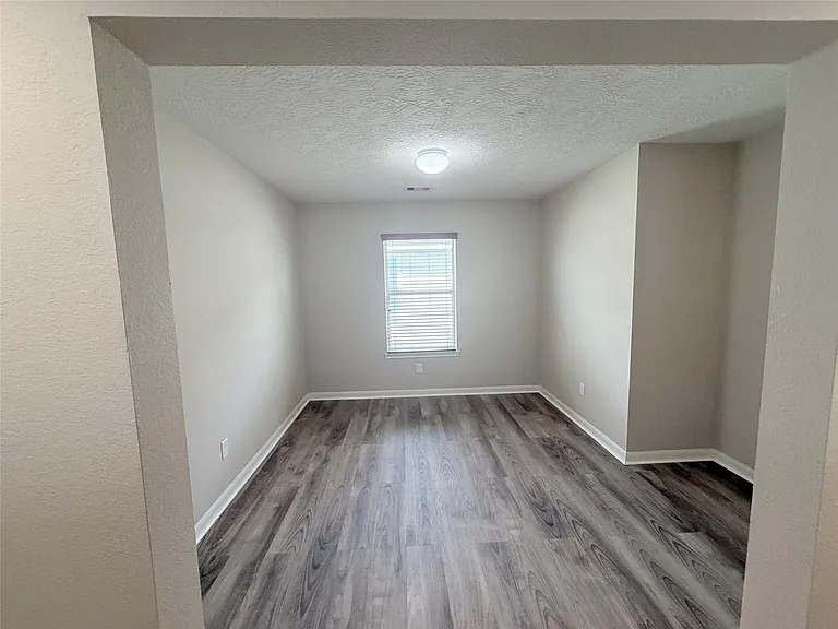 29225 Legends Valley Dr — Photo 15