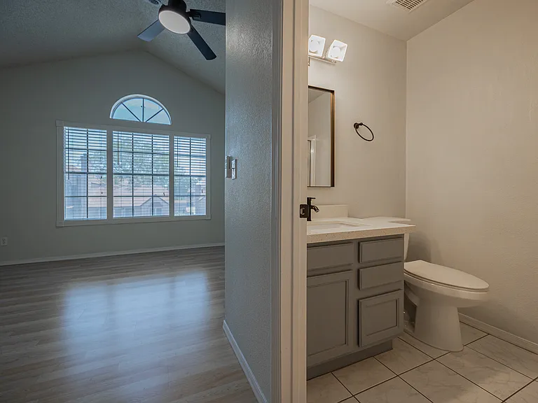 8111 W Wacker Rd #70 — Photo 17