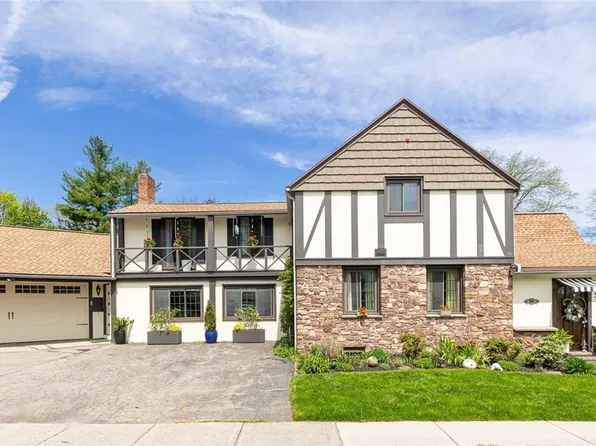 312 Susquehanna Rd, Rochester, NY 14618