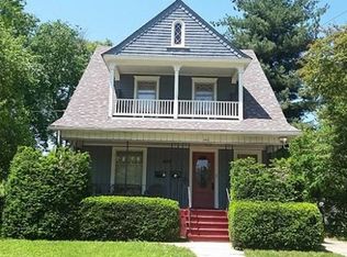 442 Ashland Ave APT 1, Elgin, IL 60123