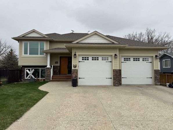 714 S Centennial Ave, Lethbridge County, AB T0L 1S0
