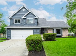 1257 Ashton Ln, Naperville, IL 60540