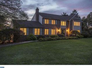 13 High Meadow Ln, Newark, DE 19711