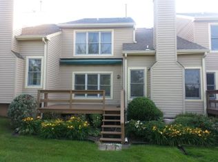 180 Pine Crest Ln, Lansdale, PA 19446