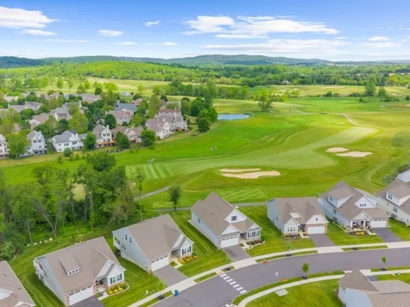 124 Club House Dr, Washington Twp., NJ 07882