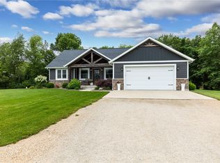 13975 Lake Estates Dr, Effingham, IL 62401