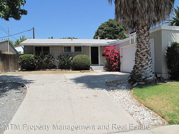 2nd image of 5264 Manhasset Dr