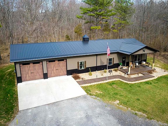 5th image of 475 Blue Earth Ln