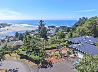 355 Horizon Hill Rd, Yachats, OR 97498
