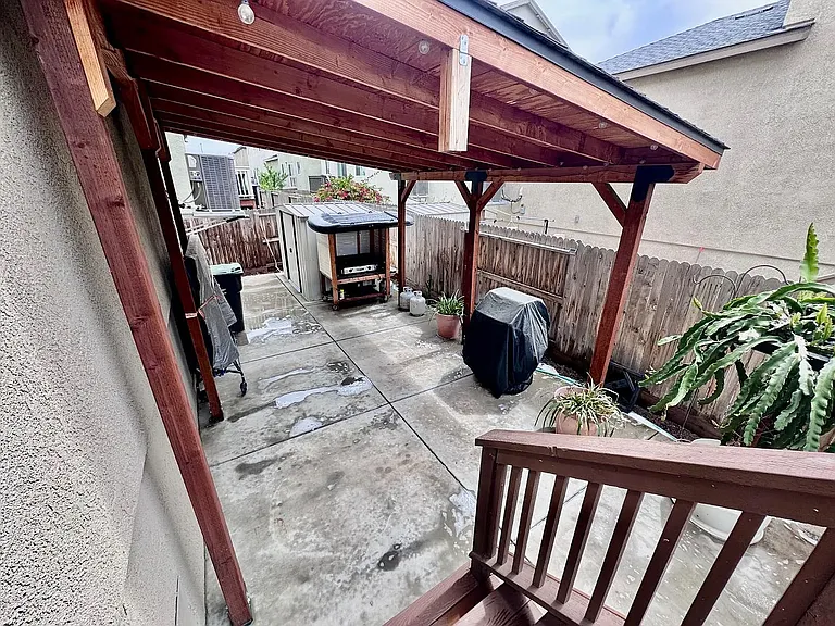 Backyard patio - ready for your girl, enjoy fresh air, hangout etc