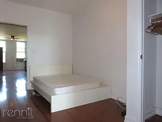 Rented by Rennit Inc.