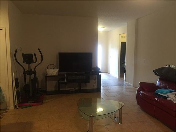 3rd image of 289 Edisto Pl