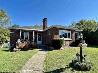 2002 Gould Ave, Clarksburg, WV 26301
