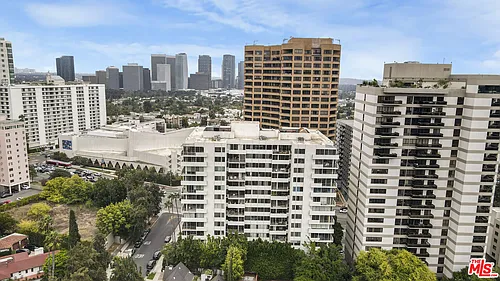 10433 Wilshire Blvd #808 Photo 1