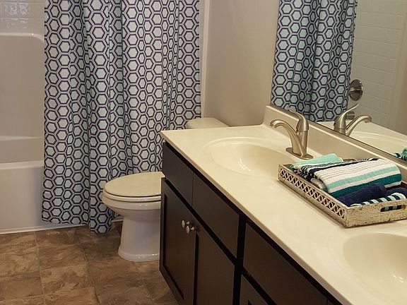 2nd image of 600 Washington St APT 1110