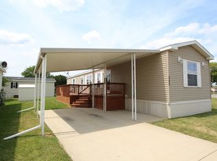 302 James Dr, Bartlett, IL 60103