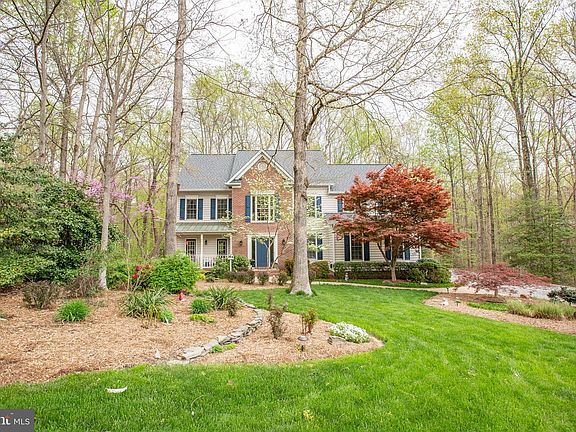 4th image of 9013 Judiciary Dr